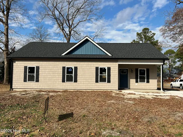 $287,900 | 218 White Street, Vanceboro, NC 28586