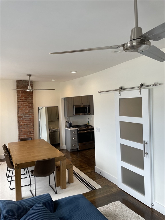 12 Pearl Street, Unit 4 Boston, MA 02129 - Photo 11 of 15