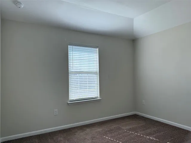 $2,300 | 9712 Grapevine Leaf Drive, Manor, TX 78653