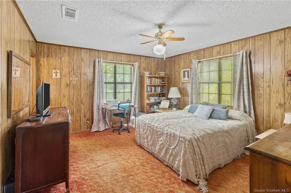 $255,000 | 2861 Delta Downs Drive, Vinton, LA 70668