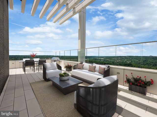 $3,800,000 | 1781 North Pierce Street, Unit 2601, Arlington, VA 22209