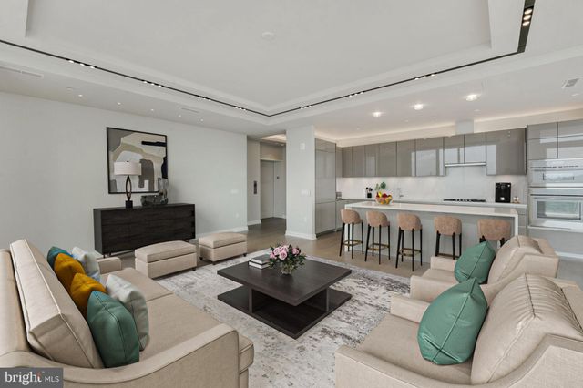 $3,800,000 | 1781 North Pierce Street, Unit 2601, Arlington, VA 22209