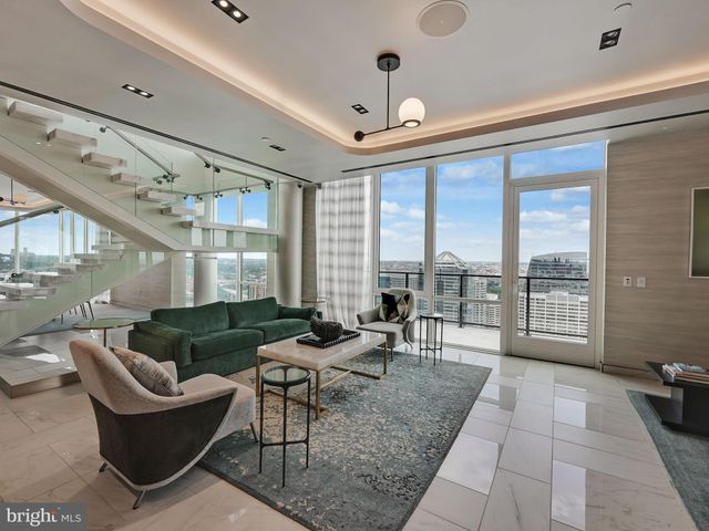 $3,800,000 | 1781 North Pierce Street, Unit 2601, Arlington, VA 22209