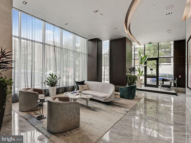 $3,800,000 | 1781 North Pierce Street, Unit 2601, Arlington, VA 22209