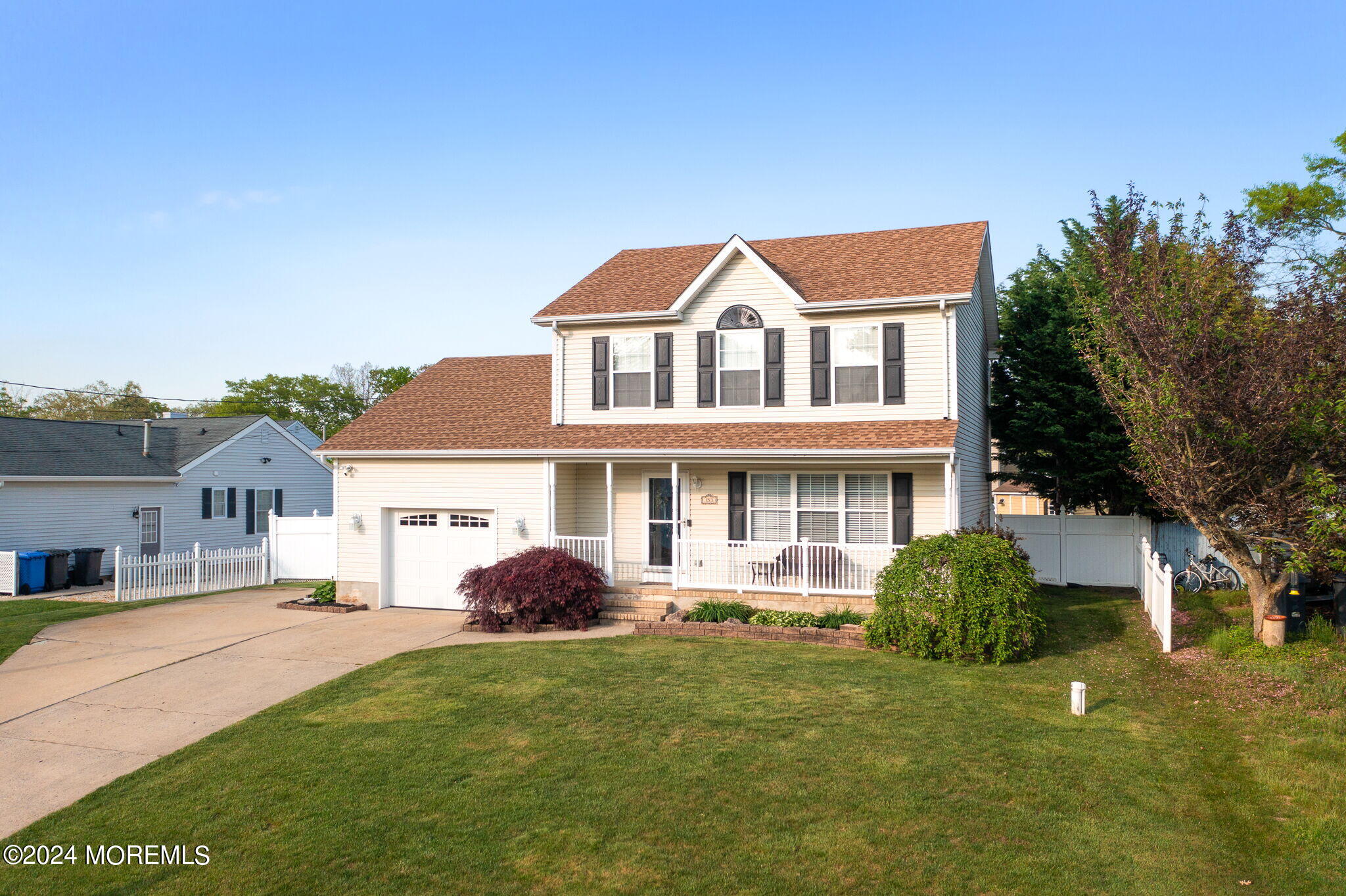 153 Skipper Road Manahawkin, NJ 08050 - Photo 3 of 67 069-original-photo