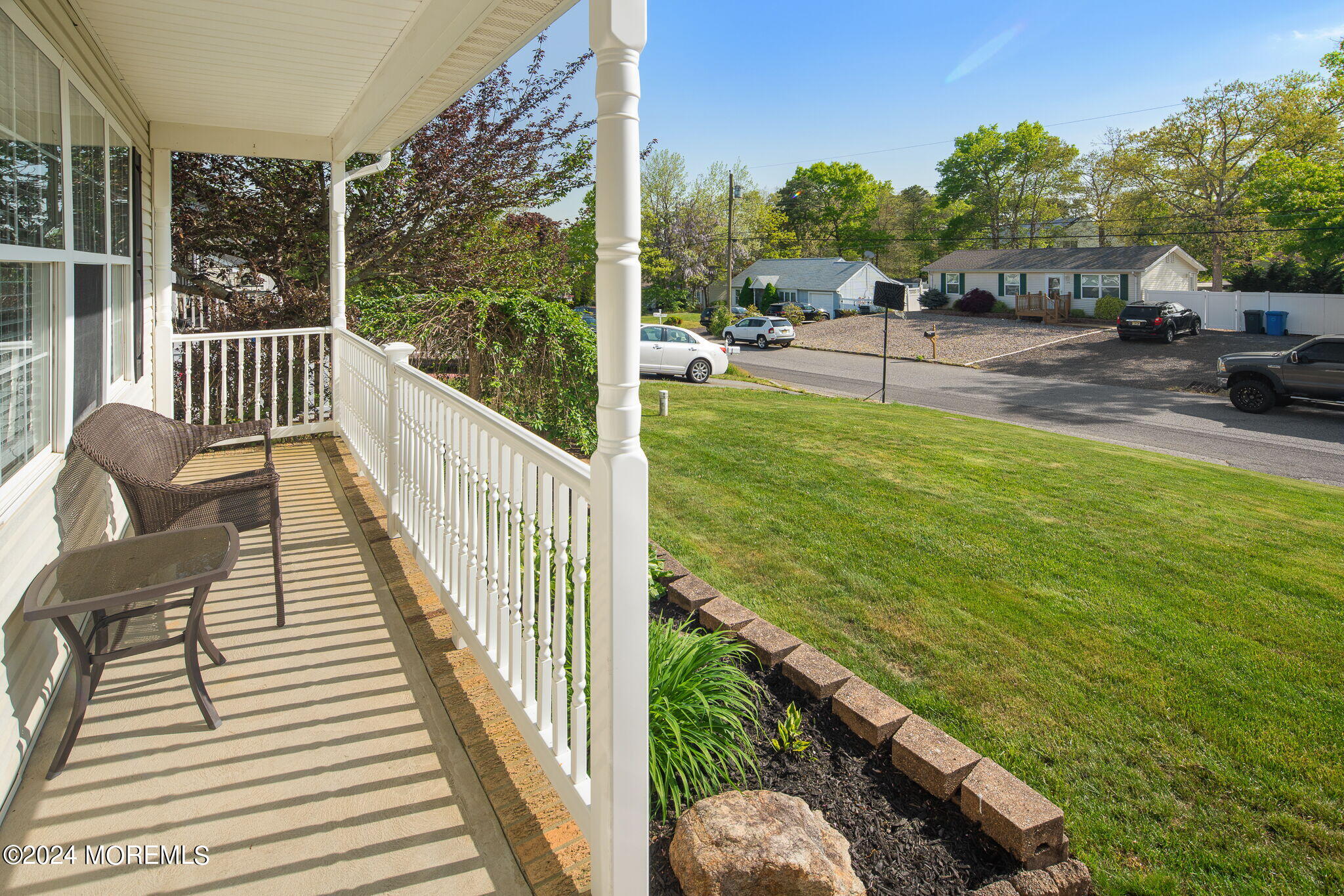 153 Skipper Road Manahawkin, NJ 08050 - Photo 6 of 67 018-original-photo