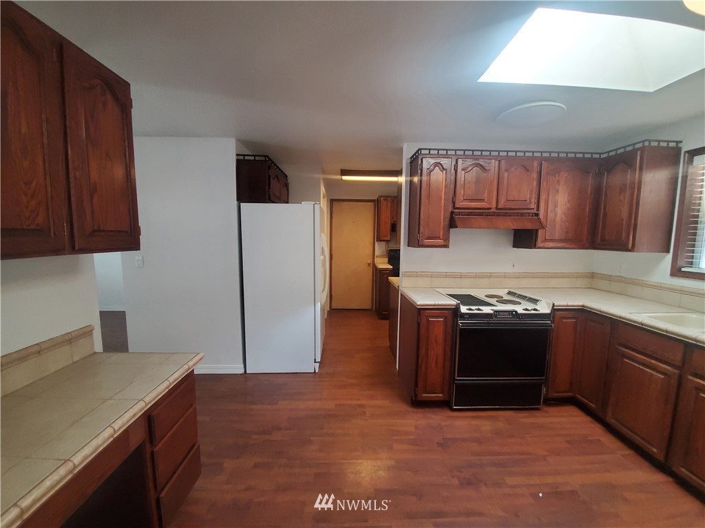 11255 Ridge Rim Trail Southeast Port Orchard, WA 98367 - Photo 20 of 38