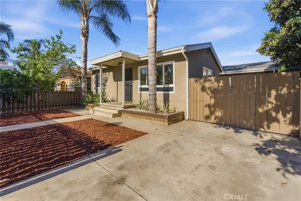 $919,000 | 11233 Virginia Street, Lynwood, CA 90262