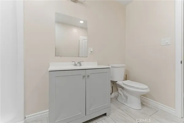 $919,000 | 11233 Virginia Street, Lynwood, CA 90262