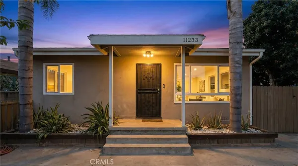 $919,000 | 11233 Virginia Street, Lynwood, CA 90262