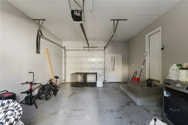 $919,000 | 11233 Virginia Street, Lynwood, CA 90262