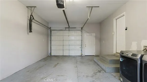 $919,000 | 11233 Virginia Street, Lynwood, CA 90262
