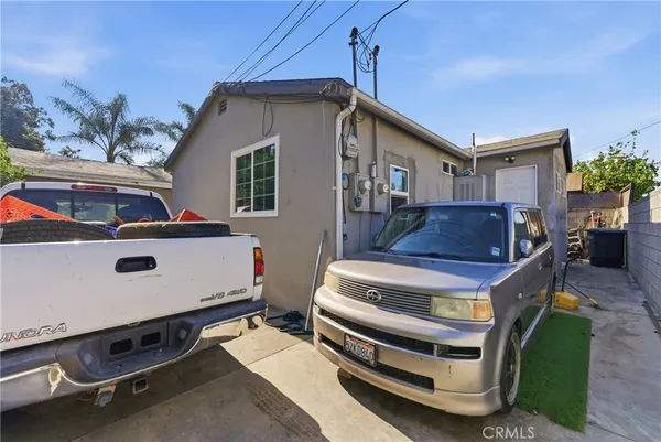 $919,000 | 11233 Virginia Street, Lynwood, CA 90262