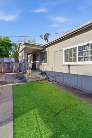 $919,000 | 11233 Virginia Street, Lynwood, CA 90262