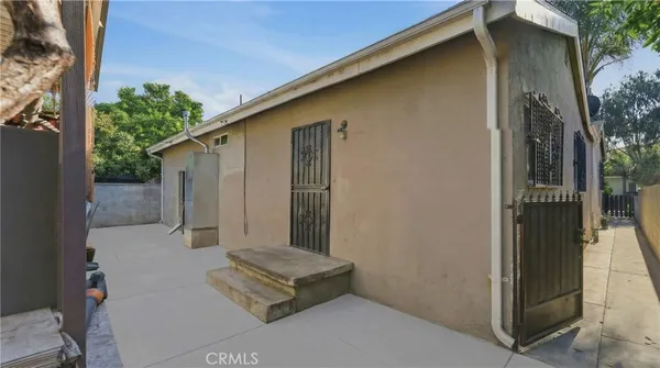 $919,000 | 11233 Virginia Street, Lynwood, CA 90262