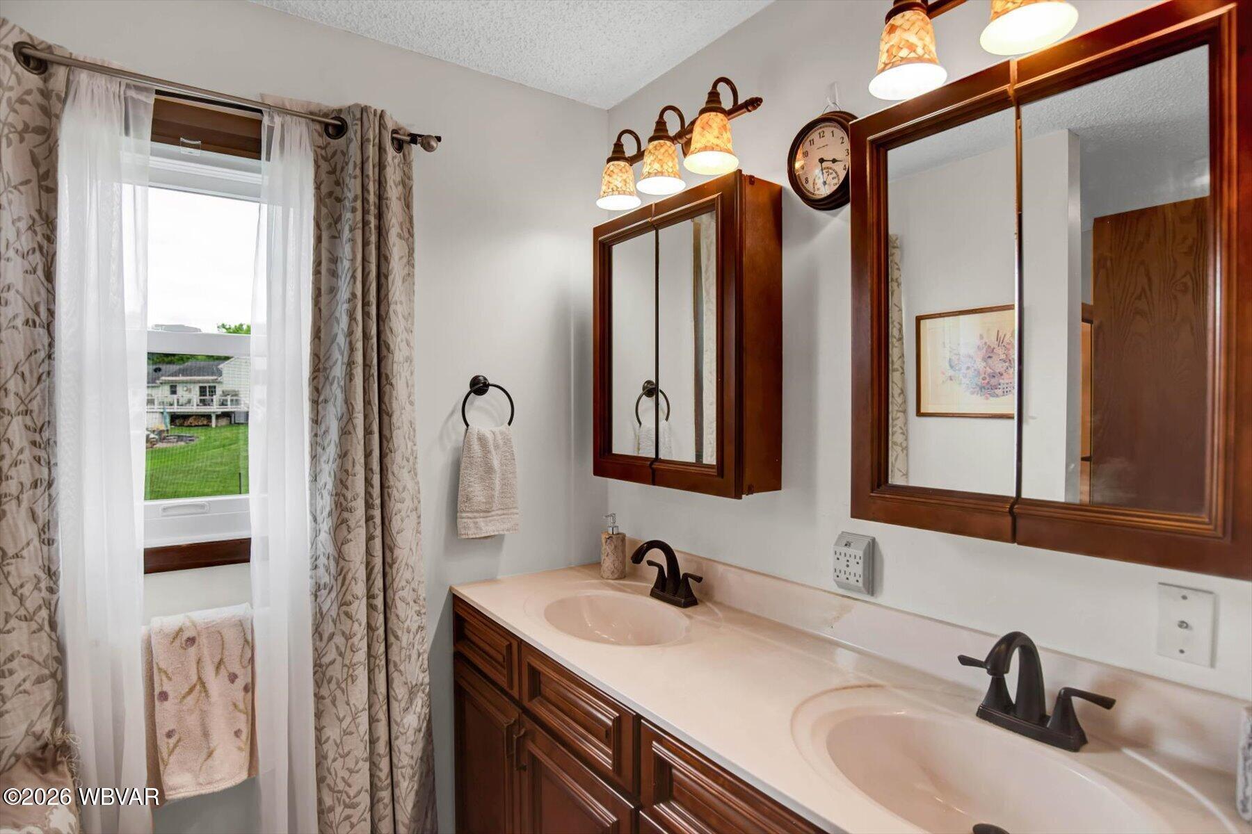 2243 Division Road Williamsport, PA 17701 - Photo 20 of 30 19-DSC_7149
