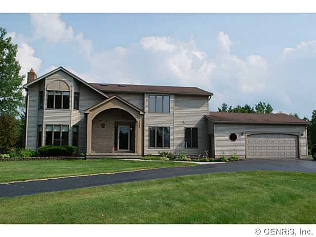 1043 State Road Penfield, NY 14580 - Photo 1 of 1 Exterior Front