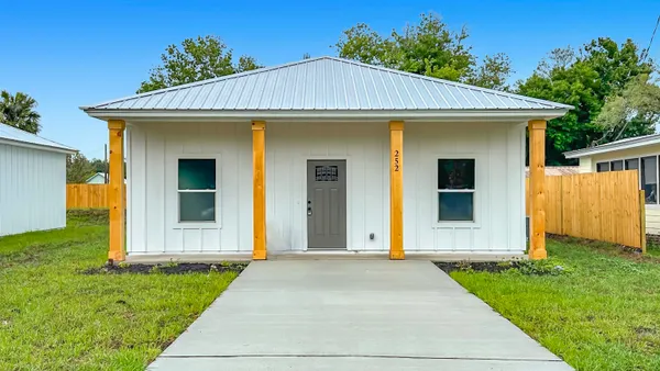 $309,999 | 252 Jackson Boulevard, St. Augustine, FL 32095