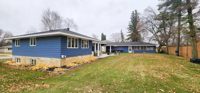 $389,000 | 1154 Rossman Avenue, Detroit Lakes, MN 56501