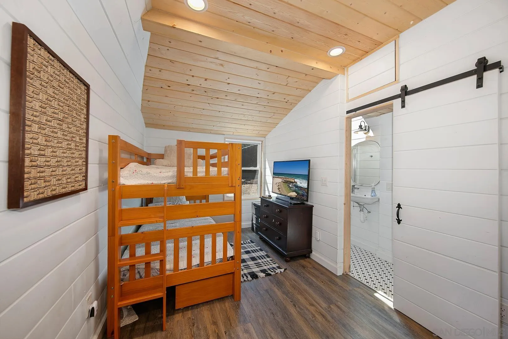 326 Laguna Tract Road Pine Valley, CA 91962 - Photo 18 of 29 a view of a hallway with wooden floor and staircase