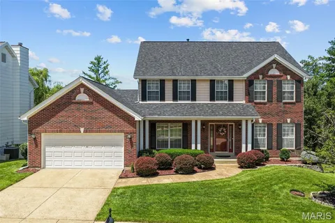 $539,900 | 403 Arbor Glen Drive, Ballwin, MO 63021
