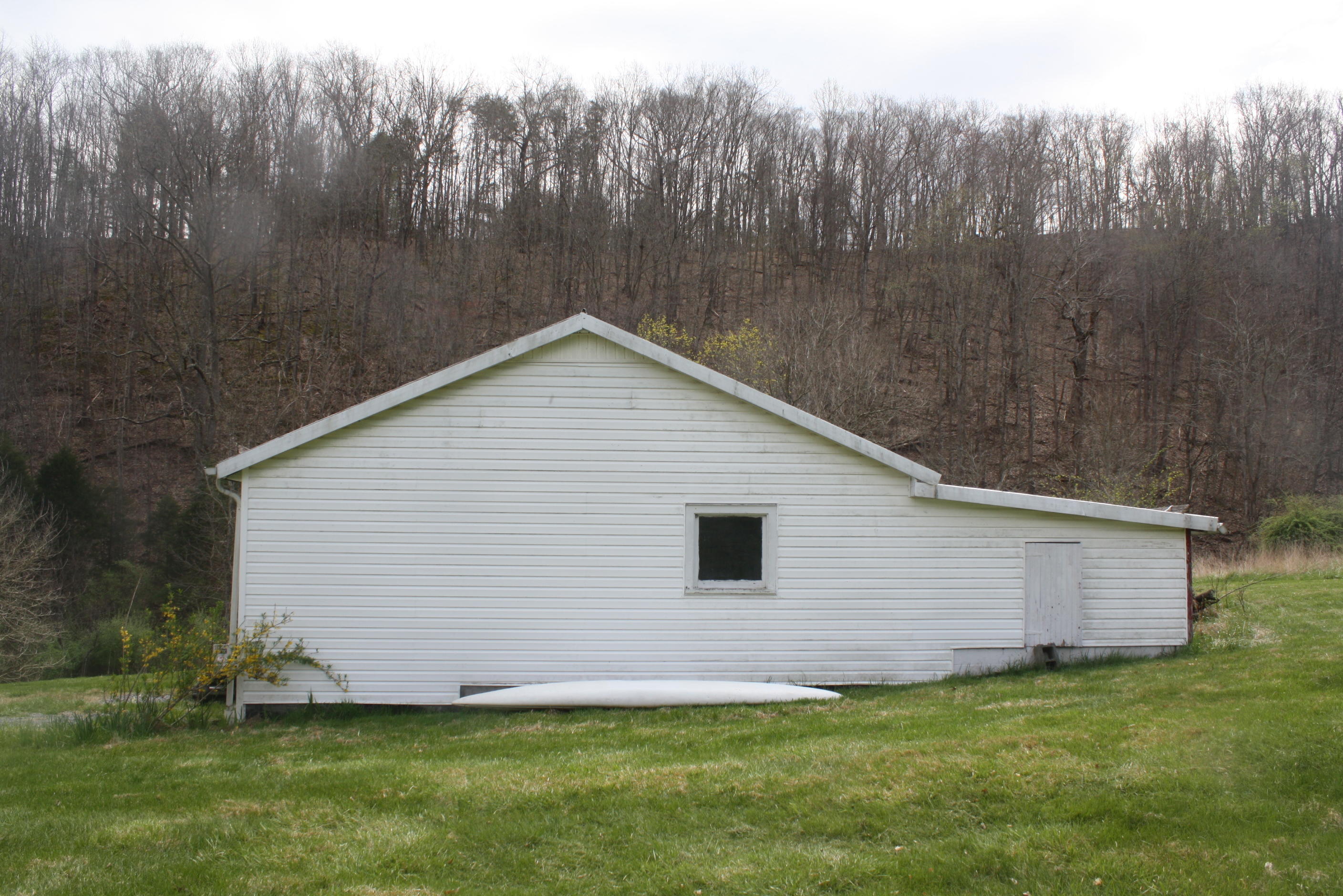 722 East Woodrumtown Road Hinton, WV 25951 - Photo 66 of 145 Gallery Image 66