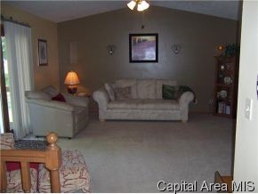 1113 Bolin Court Springfield, IL 62703 - Photo 3 of 11