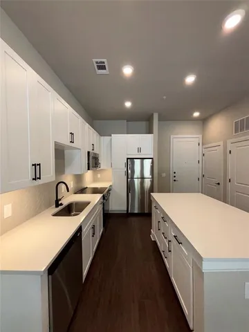 $1,600 | 111 Town Place, Unit 2290, Fairview, TX 75069