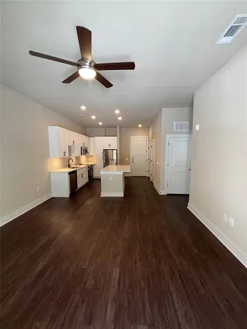 $1,600 | 111 Town Place, Unit 2290, Fairview, TX 75069