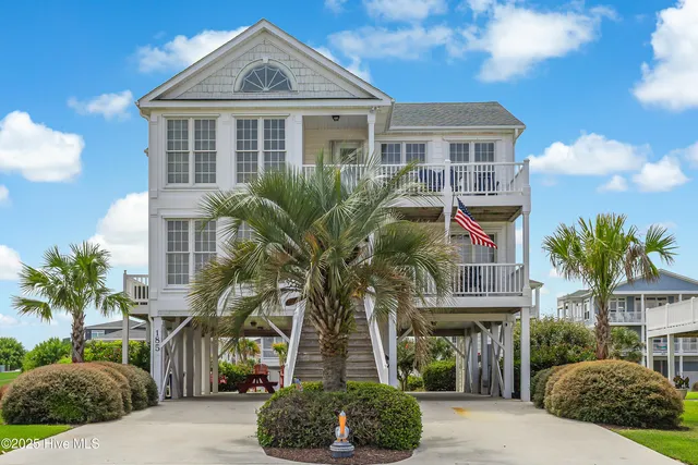 $1,199,000 | 185 Yacht Watch Drive, Holden Beach, NC 28462