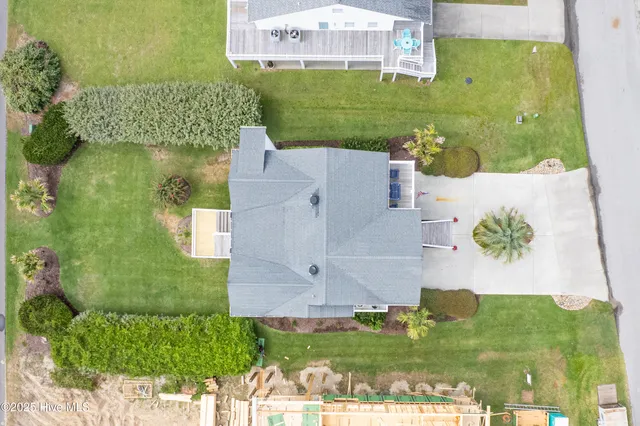 $1,199,000 | 185 Yacht Watch Drive, Holden Beach, NC 28462