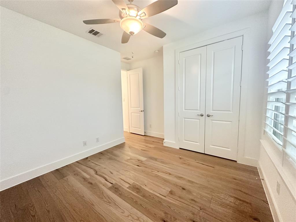 1517 Twistleaf Road Flower Mound, TX 76226 - Photo 4 of 31