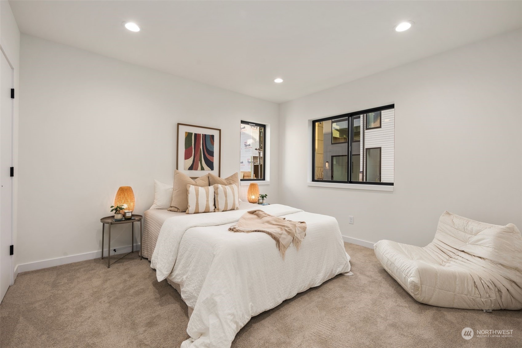 5256 23rd Avenue Southwest Seattle, WA 98106 - Photo 23 of 38