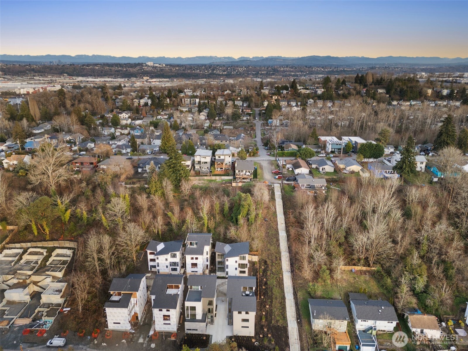 5256 23rd Avenue Southwest Seattle, WA 98106 - Photo 37 of 38