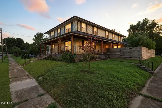 $570,000 | 621 McArthur Avenue, Elizabethton, TN 37643