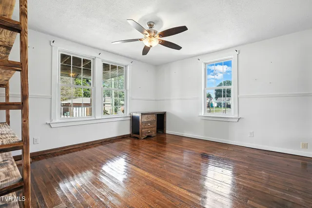 $570,000 | 621 McArthur Avenue, Elizabethton, TN 37643