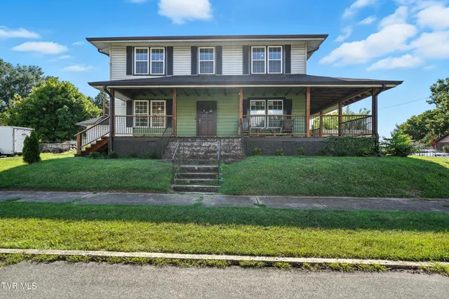 $570,000 | 621 McArthur Avenue, Elizabethton, TN 37643