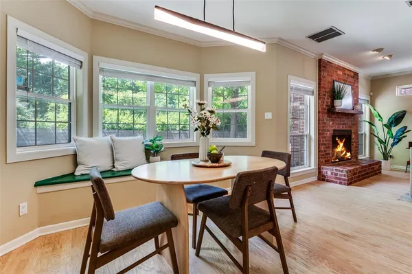 $692,000 | 9727 Vinewood Drive, Dallas, TX 75228