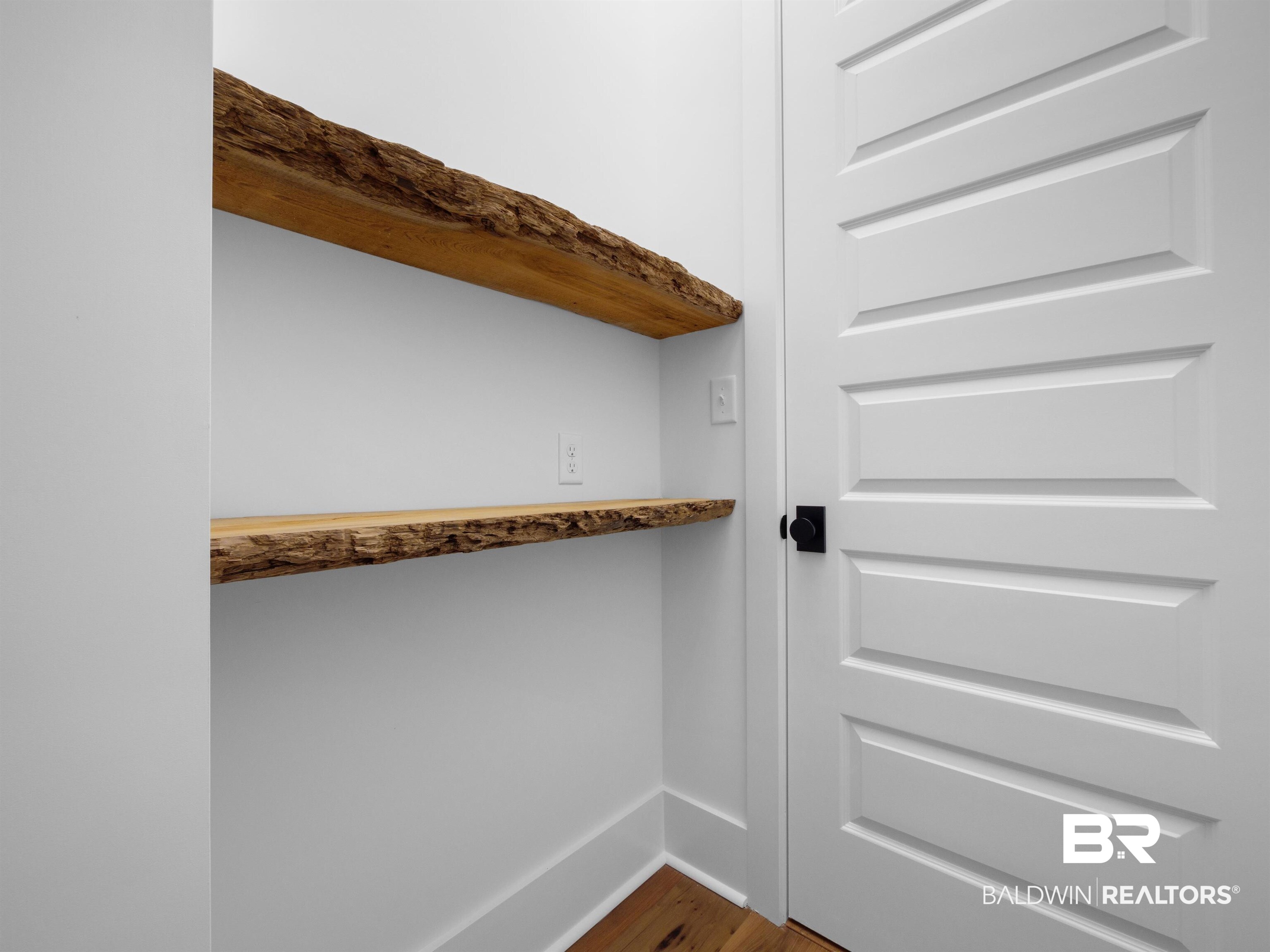 10970 Turin Avenue Fairhope, AL 36532 - Photo 15 of 61 Primary bath has a docking station for your electronics in between the two closets