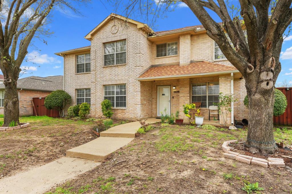 1818 Cedar Ridge Drive Mesquite, TX 75181 - Photo 2 of 21 Traditional home with brick siding