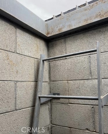 60426 Lorraine Road Landers, CA 92285 - Photo 15 of 23