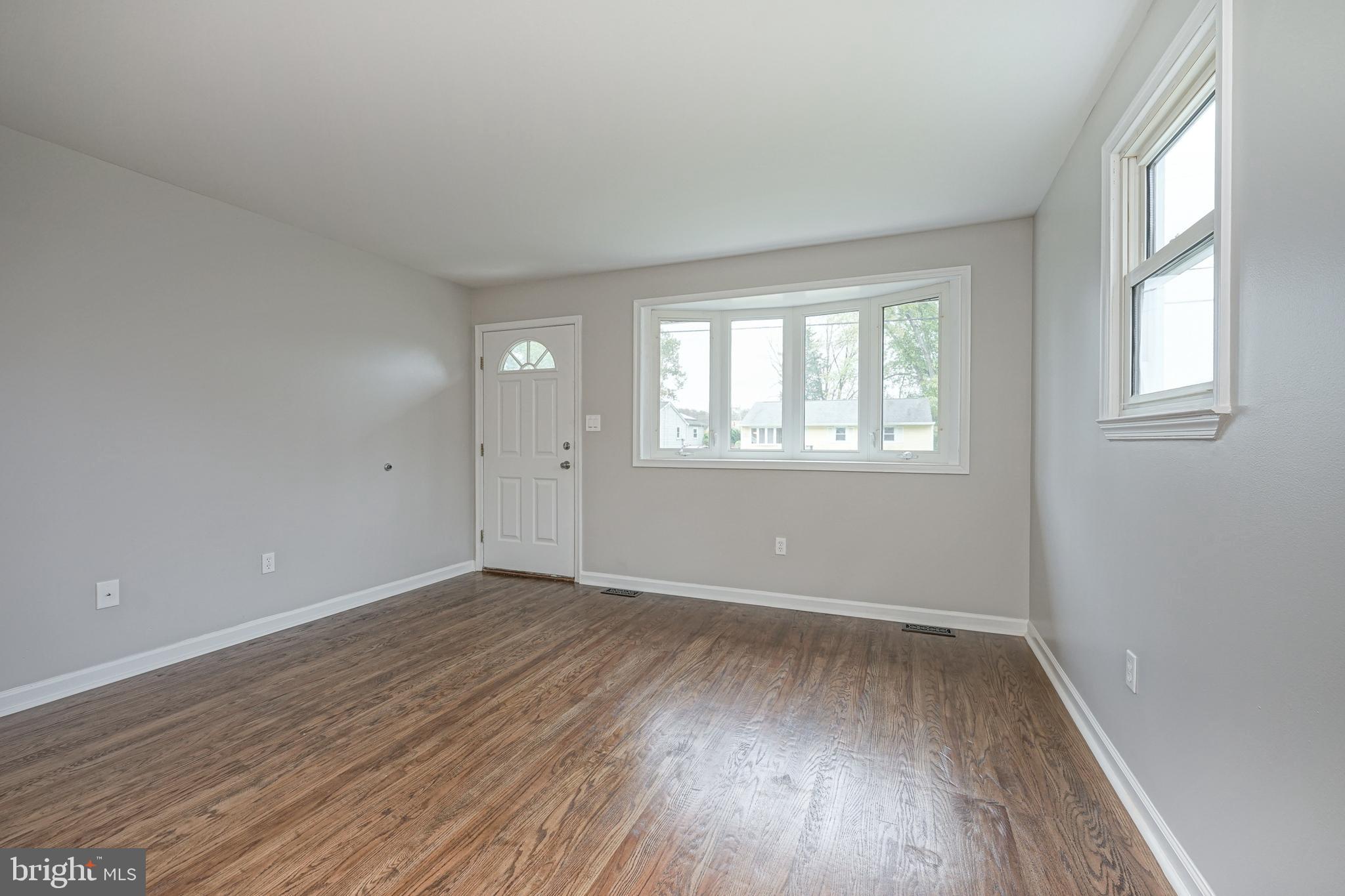 15 Battles Road Williamstown, NJ 08094 - Photo 3 of 22 Gallery Image 3