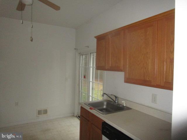 267 Meadowlark Drive Hamilton, NJ 08690 - Photo 15 of 22