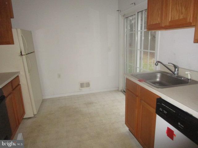 267 Meadowlark Drive Hamilton, NJ 08690 - Photo 5 of 22