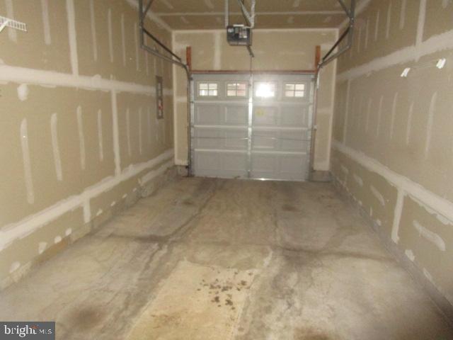 267 Meadowlark Drive Hamilton, NJ 08690 - Photo 6 of 22