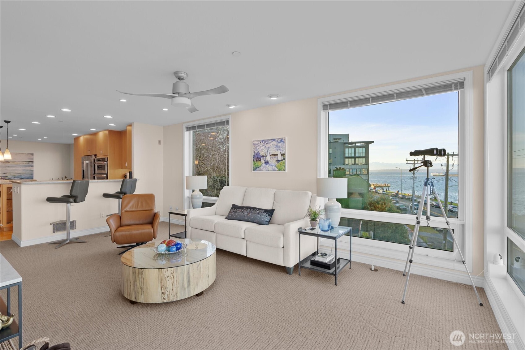 1005 Harbor Avenue Southwest, Unit 400 Seattle, WA 98116 - Photo 5 of 39