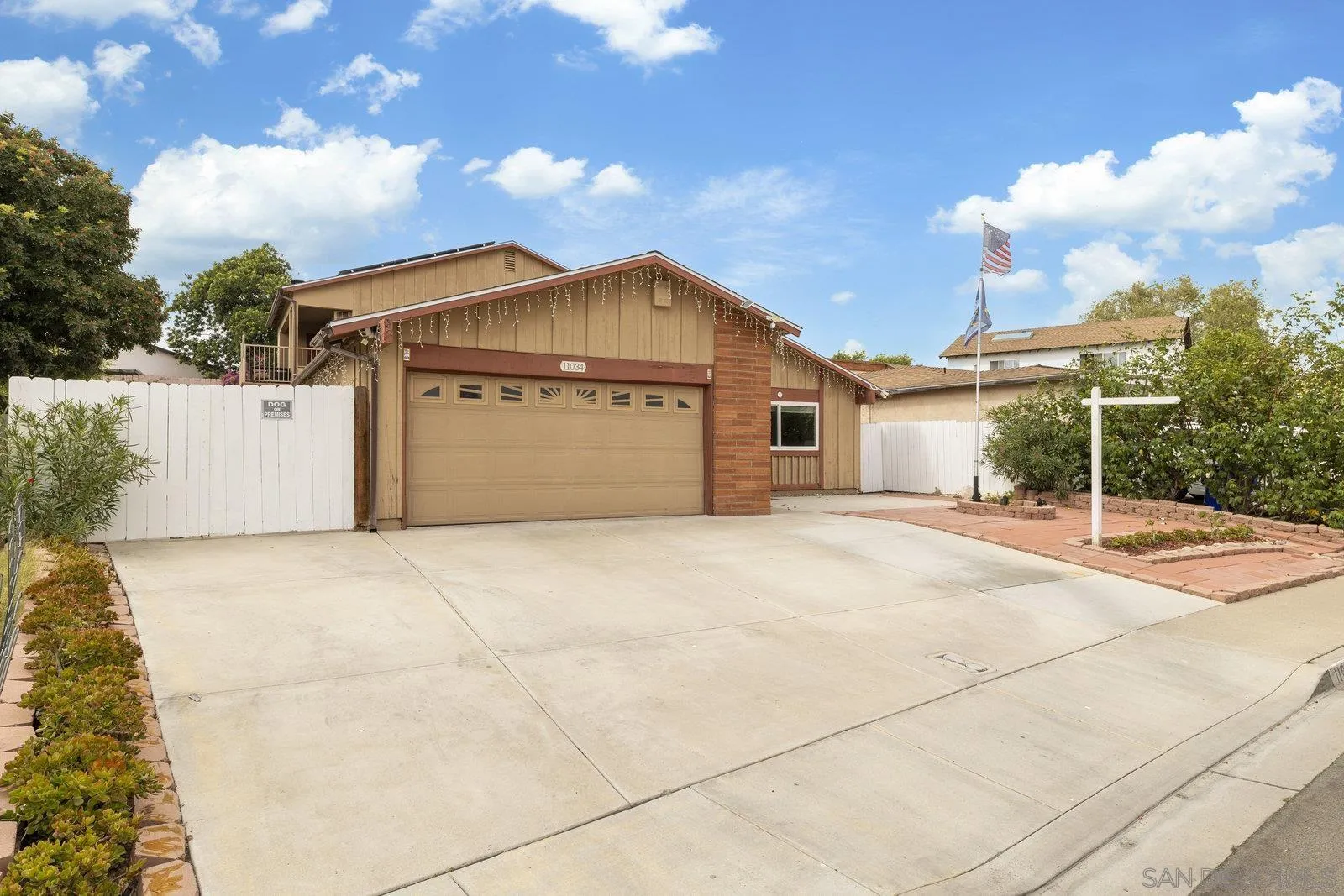 11034 Sagittarius Road San Diego, CA 92126 - Photo 2 of 52