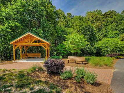 $785,000 | 913 Edgewater Circle, Chapel Hill, NC 27516