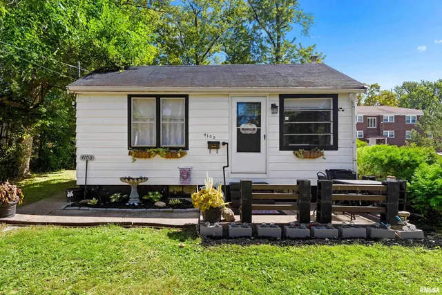 $85,000 | 4100 North Illinois Avenue, Peoria Heights, IL 61616