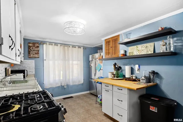 $85,000 | 4100 North Illinois Avenue, Peoria Heights, IL 61616